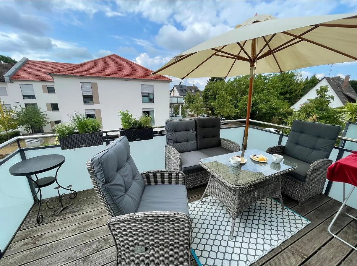 Appartement Feucht -Bhf 5 Min - Naehe Messe Apartment